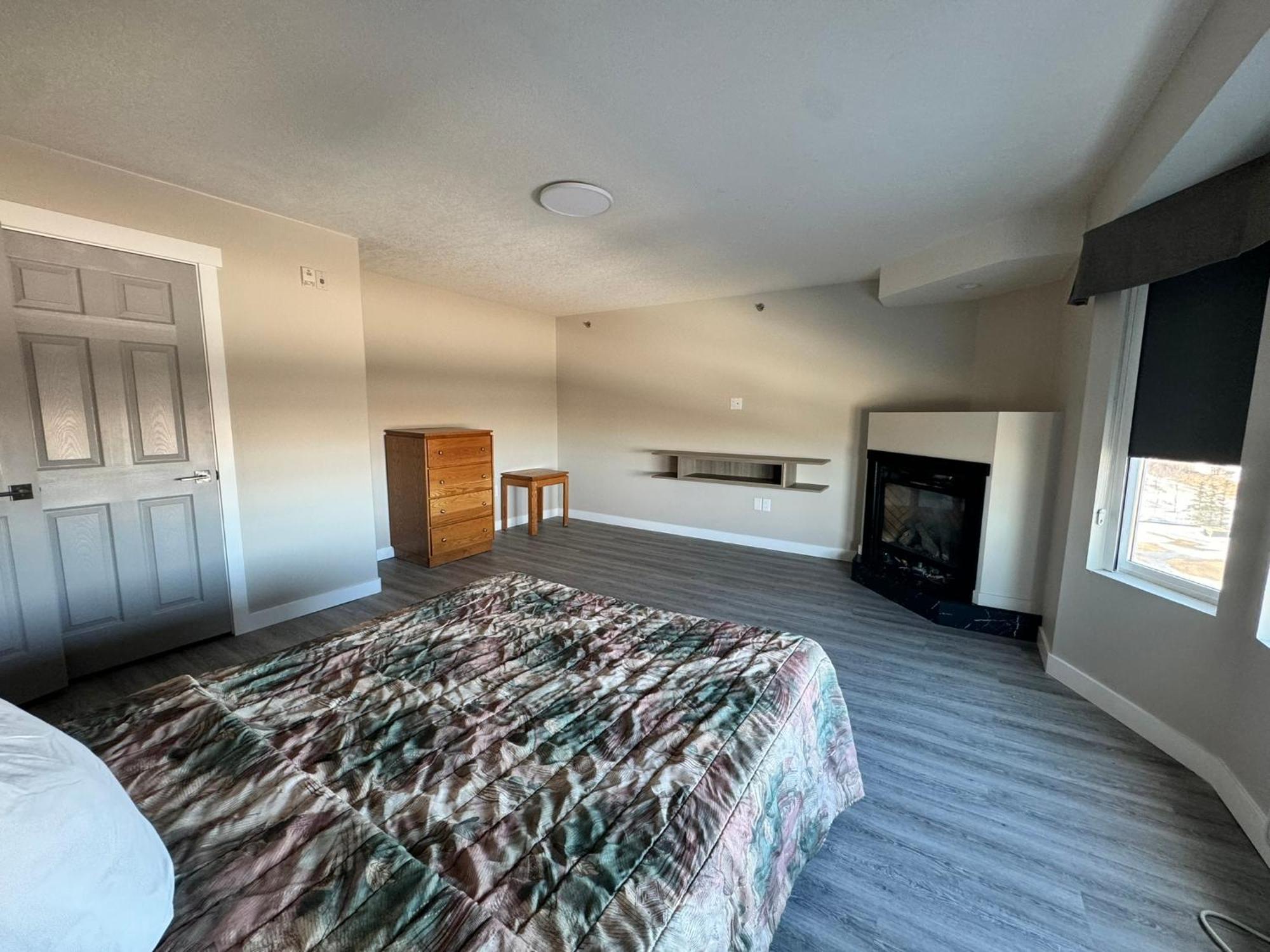 Western Budget Inns&Suites Leduc Extérieur photo